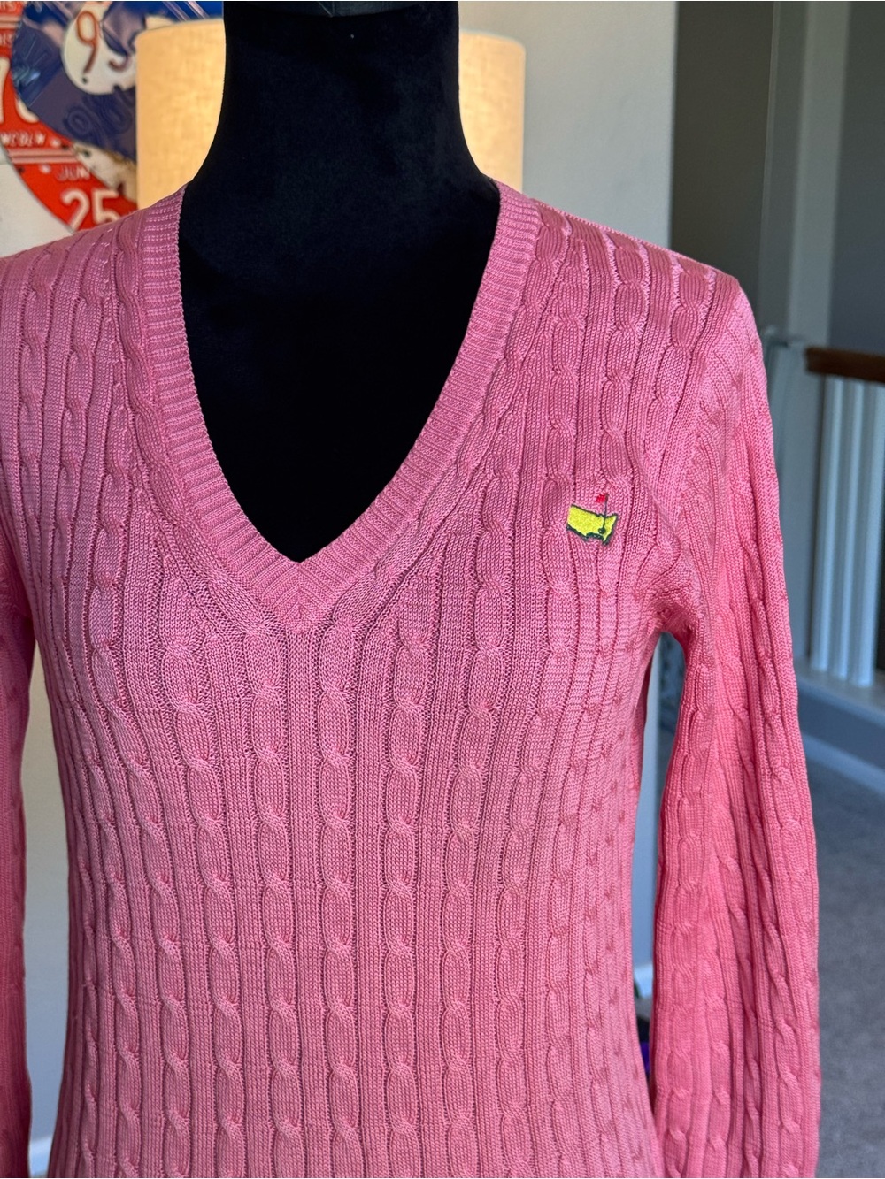Bobby Jones Sweater embroidered Masters Tournament Logo Size Medium Coral Pink